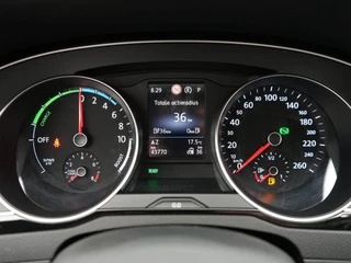 Volkswagen Passat – thumbnail 14