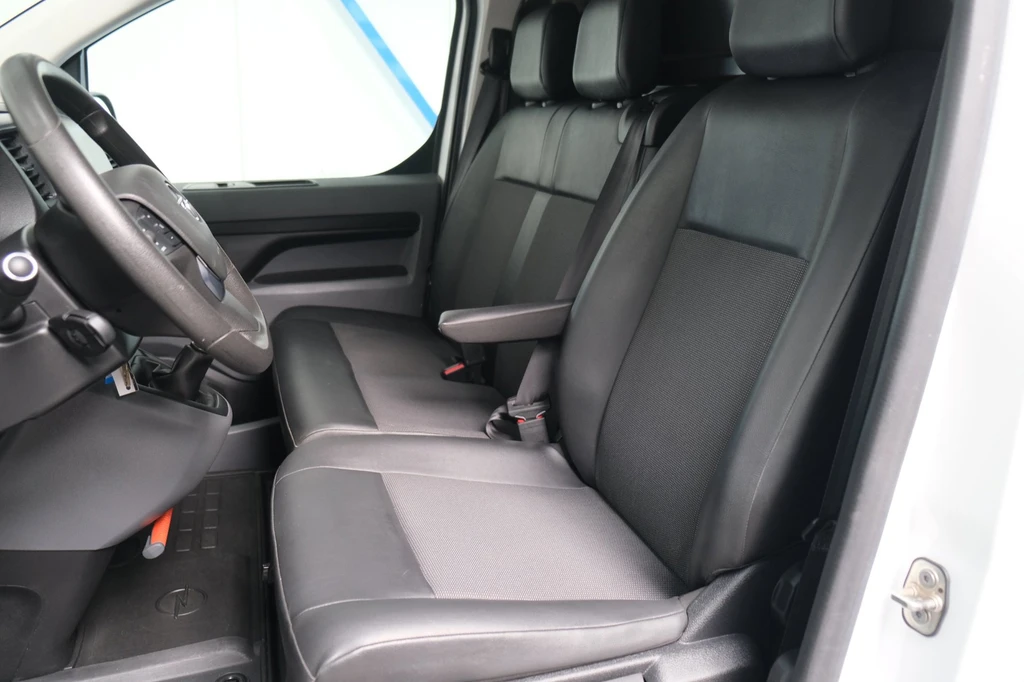 Opel Vivaro – foto 18