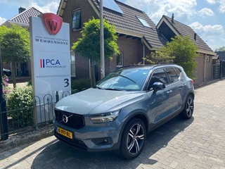 Volvo XC40 – thumbnail 3