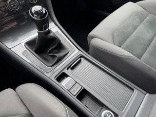 Volkswagen Golf – thumbnail 33