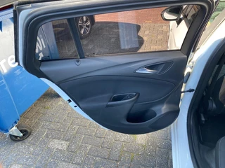 Opel Astra – thumbnail 27