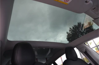 Tesla Model 3 – thumbnail 6
