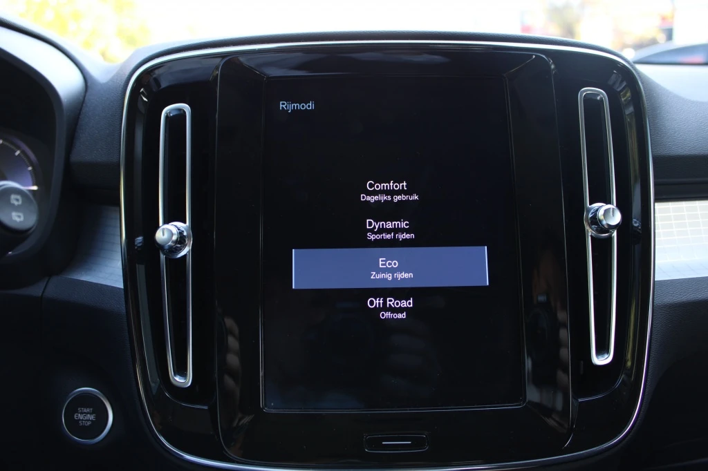 Volvo XC40 – foto 19