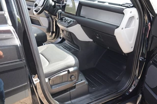 Land Rover Defender – thumbnail 24