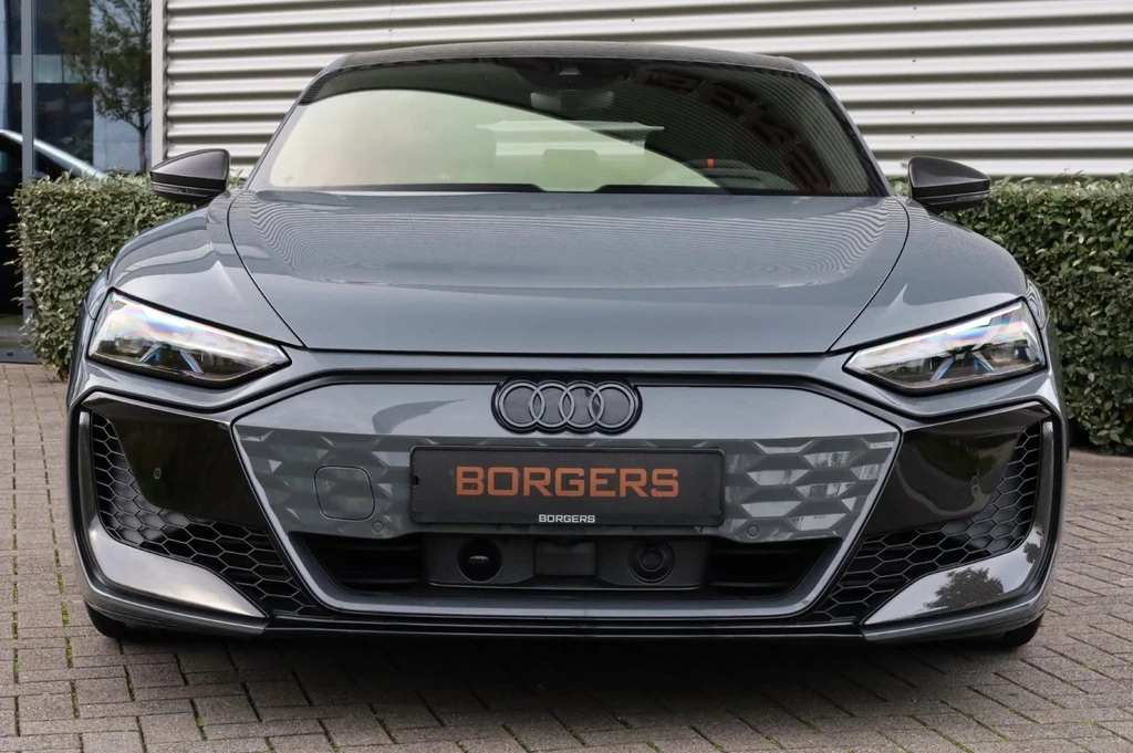 Audi e-tron GT – foto 12