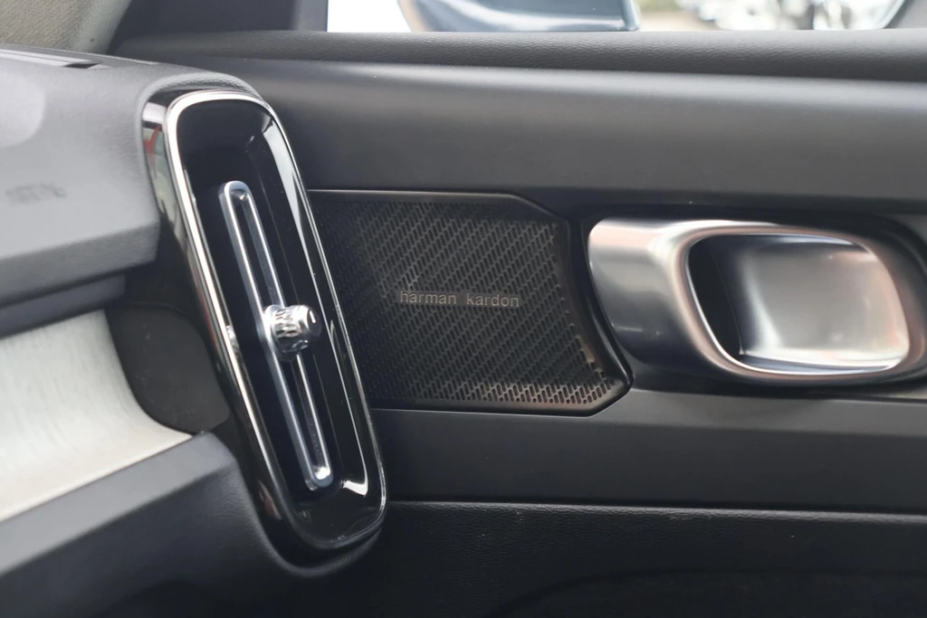 Volvo XC40 – foto 41