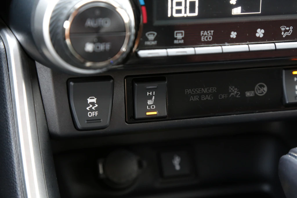Toyota RAV4 – foto 33