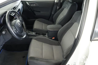 Toyota Auris – thumbnail 9