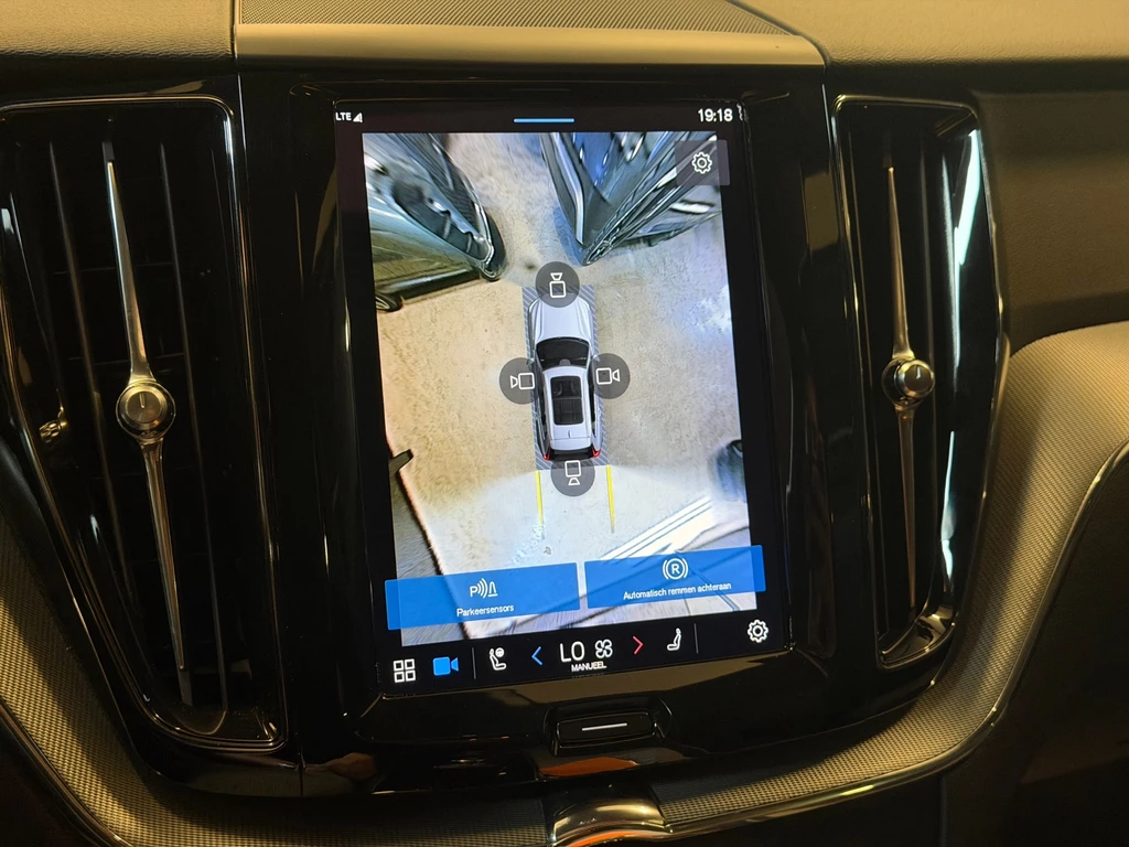 Volvo XC60 – foto 12