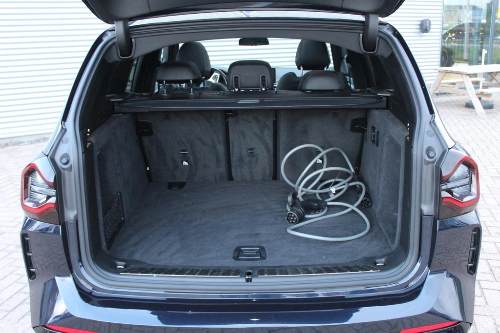 BMW iX3 – foto 35