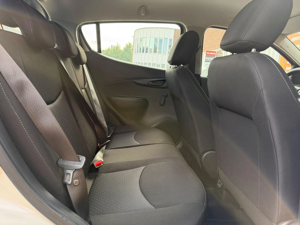 Opel KARL – foto 22