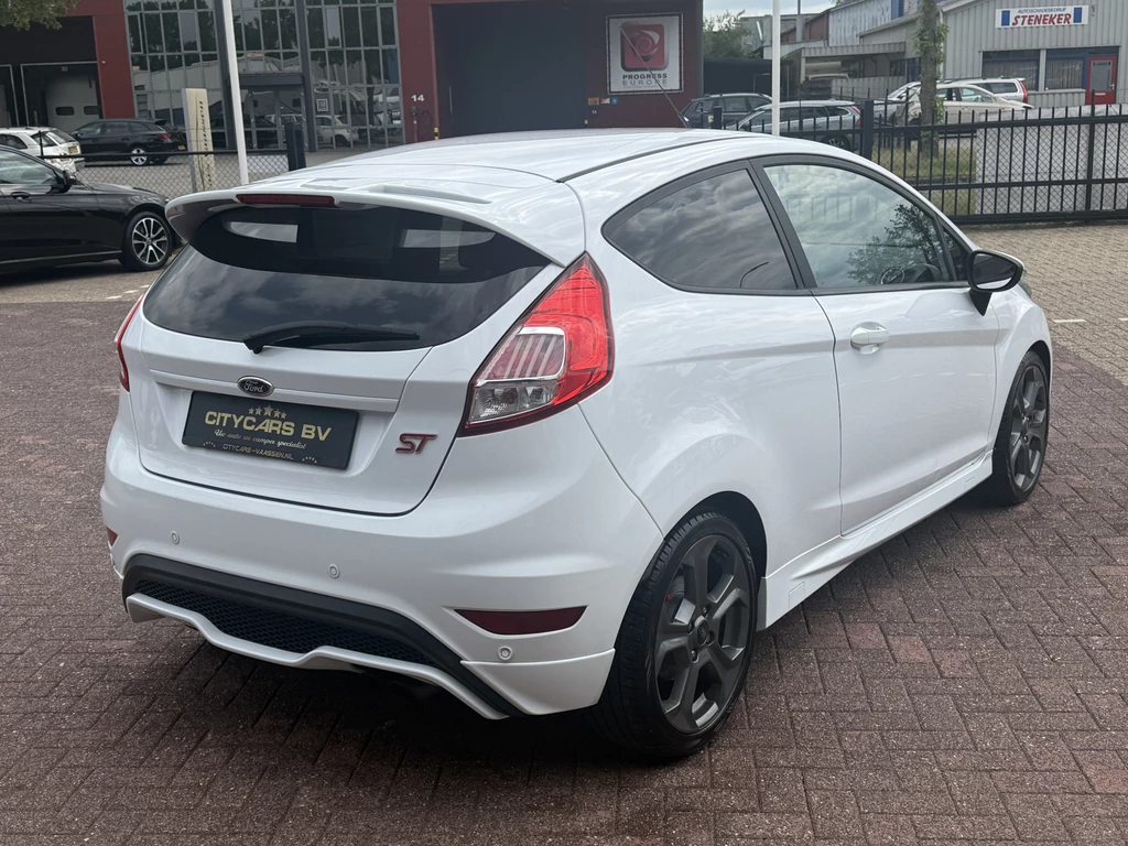 Ford Fiesta – foto 7
