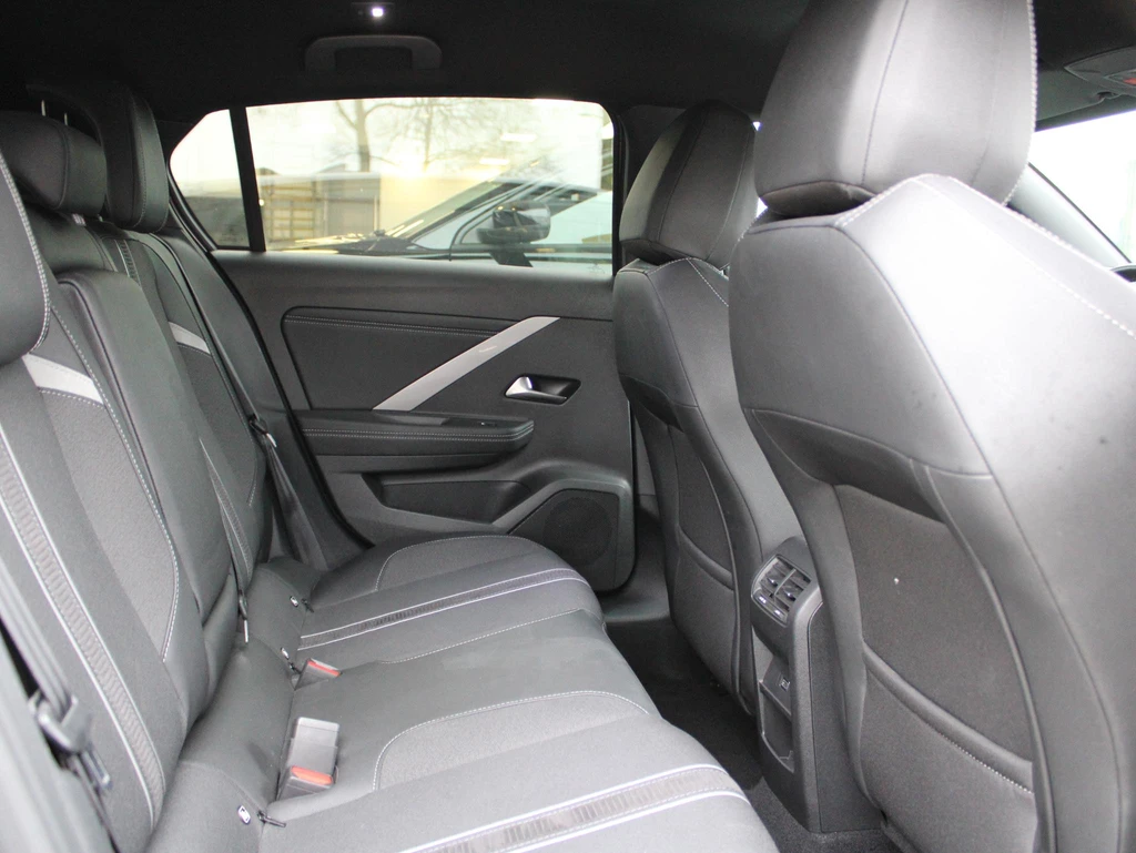 Opel Astra – foto 10