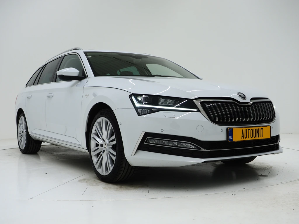 Škoda Superb – foto 7
