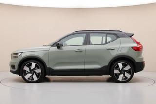 Volvo XC40 – thumbnail 2