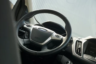 Ford Kuga – thumbnail 13