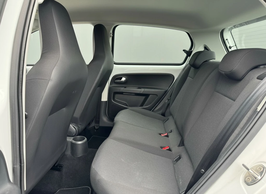 Volkswagen up! – foto 11