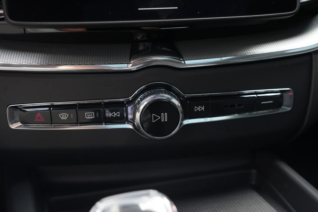 Volvo XC60 – foto 15
