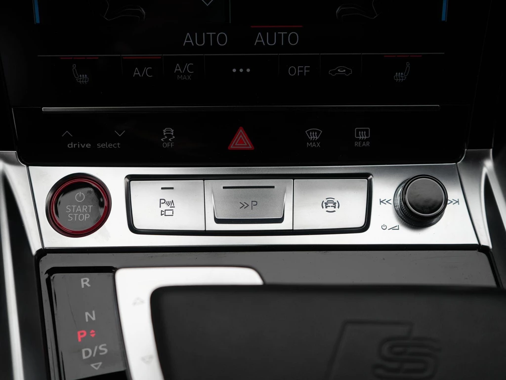 Audi Q8 Sportback e-tron – foto 39