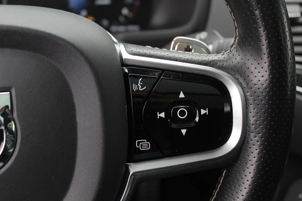 Volvo XC90 – foto 37