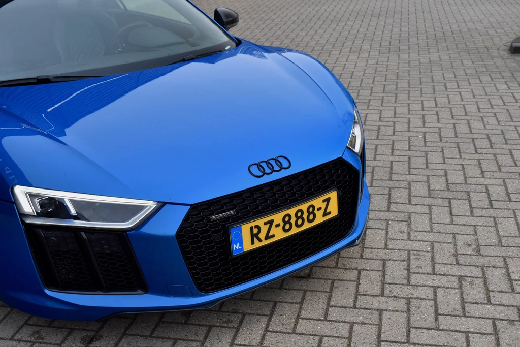 Audi R8 – foto 8