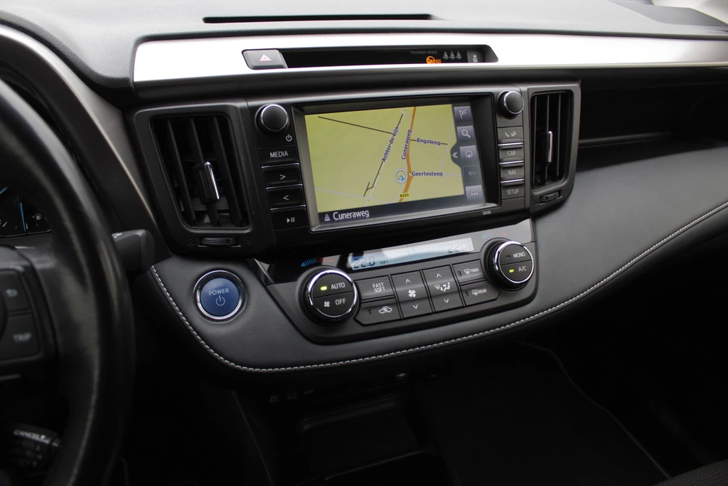 Toyota RAV4 – foto 8