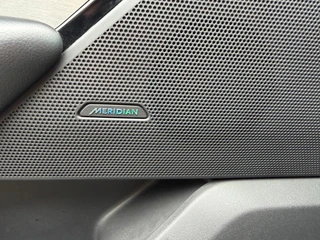 Land Rover Range Rover Velar – thumbnail 12