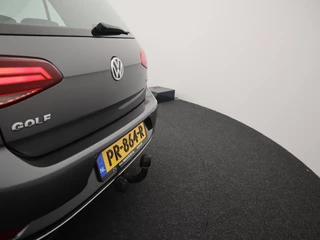 Volkswagen Golf – thumbnail 4
