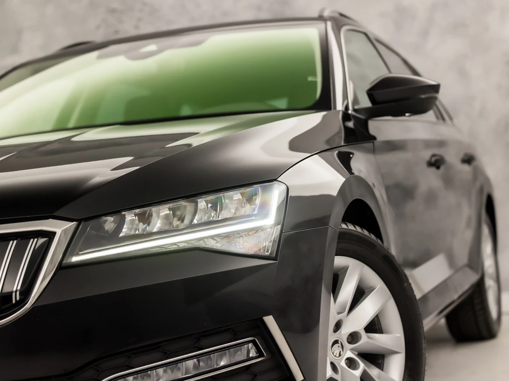 Škoda Superb – foto 2