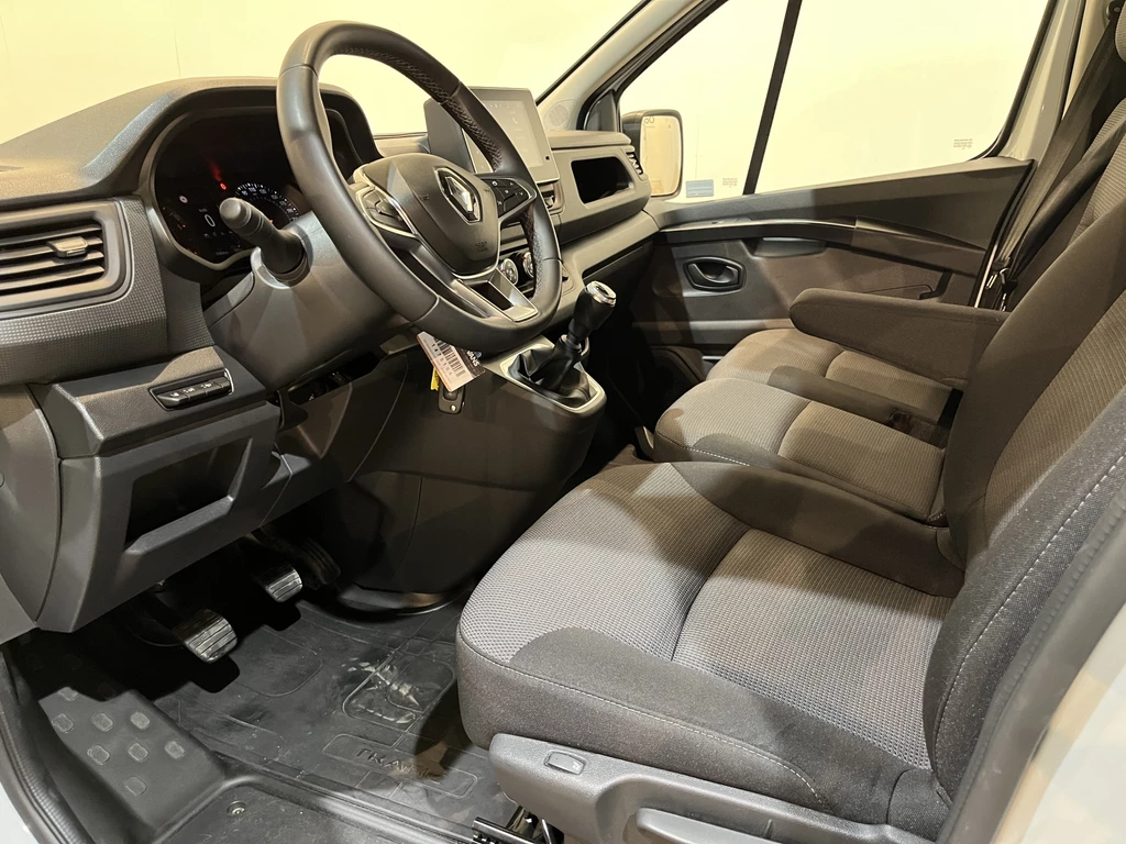 Renault Trafic – foto 11