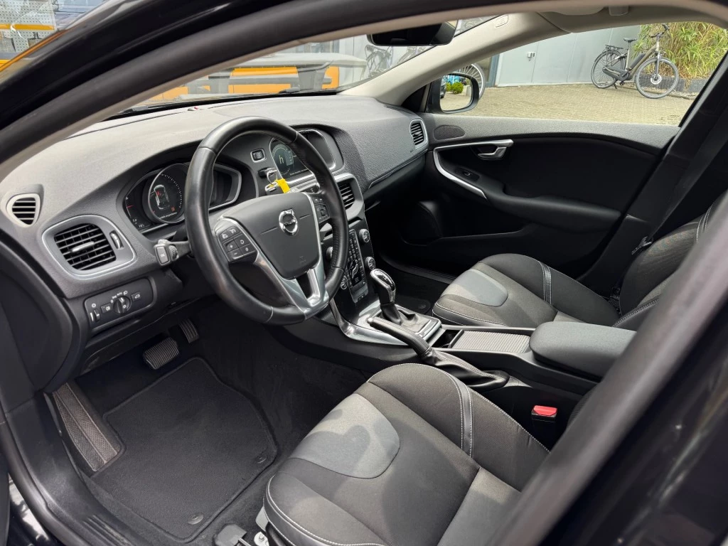 Volvo V40 – foto 15