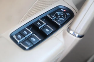 Porsche Cayenne – thumbnail 21