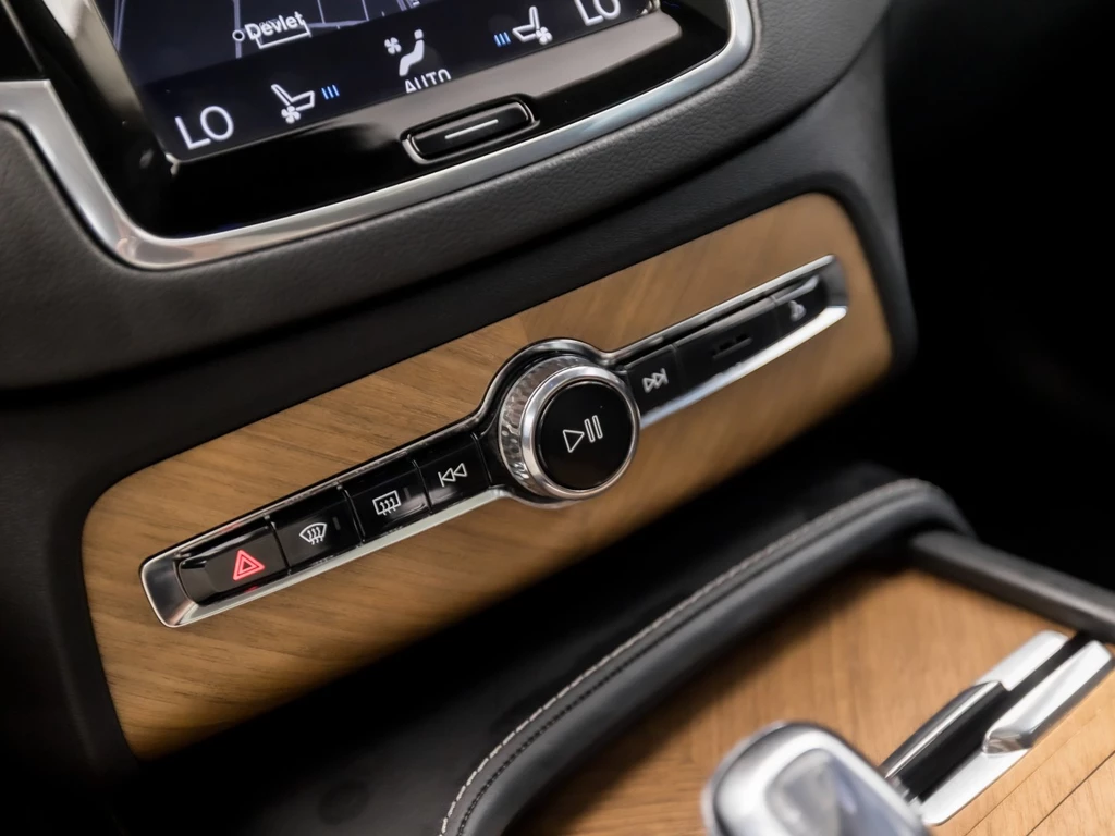 Volvo XC90 – foto 13
