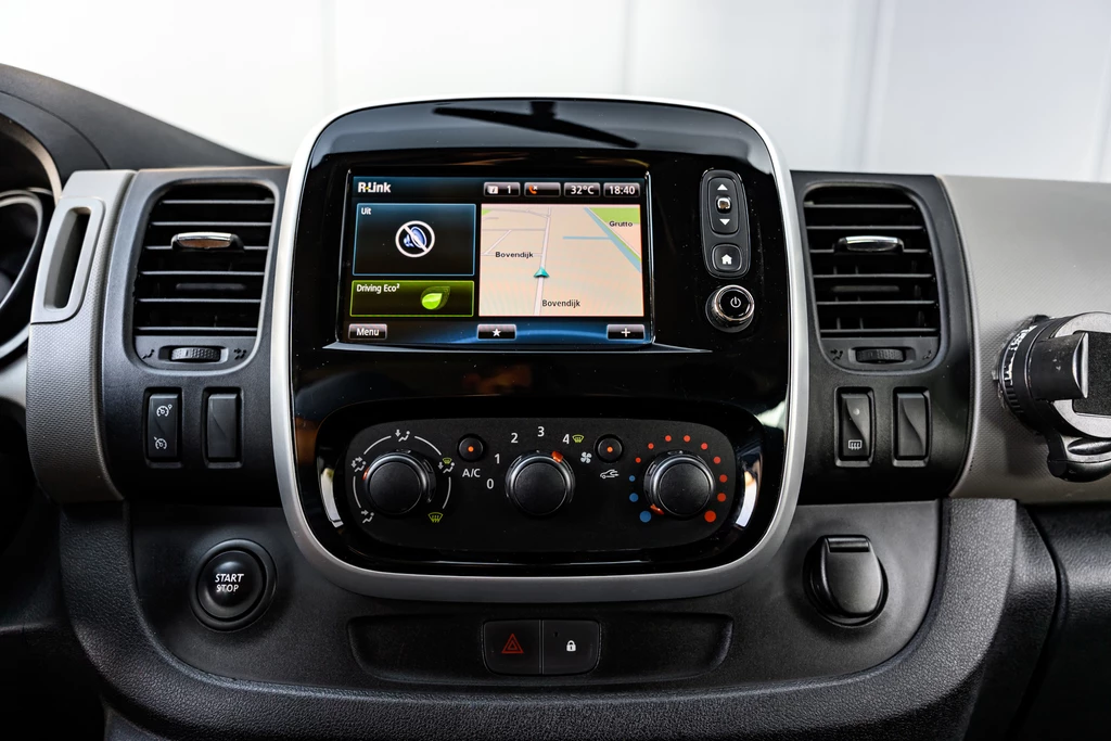 Renault Trafic – foto 26