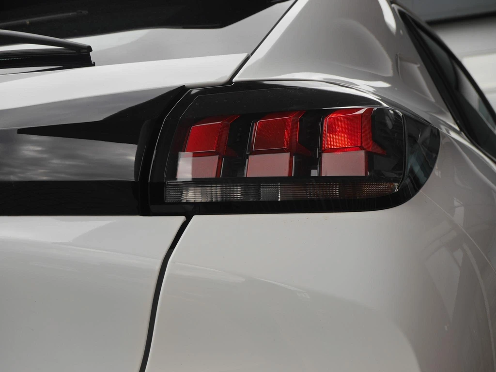 Peugeot 208 – foto 29