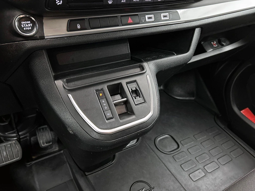 Opel Vivaro – foto 16