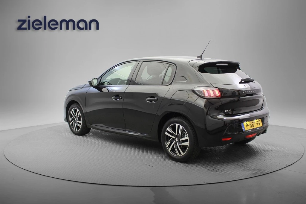 Peugeot 208 – foto 3