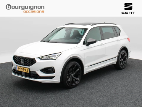 SEAT Tarraco 1.5 TSi 150 Pk Automaat FR Business Intense 7-Pers | 360 Camera | Panorama Dak | Full LED | Trekhaak | Carplay | navigatiesysteem | Climate Control | 20 Inch | 70.775 Km!!