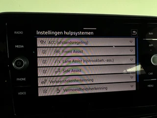 Volkswagen T-Roc – thumbnail 21