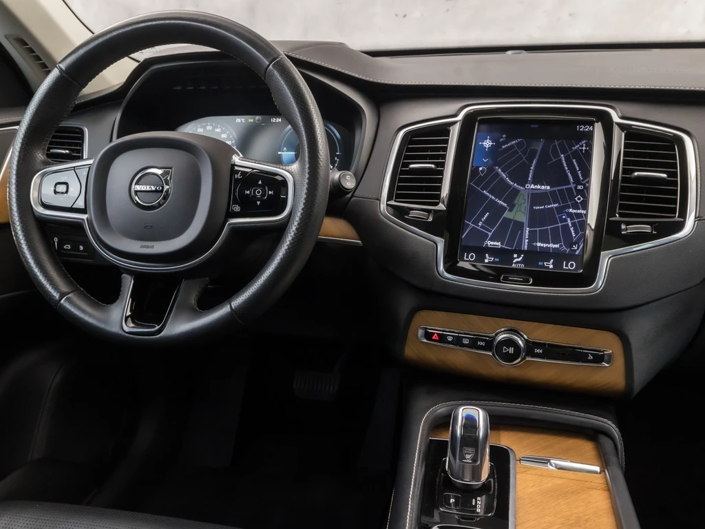 Volvo XC90 – foto 9