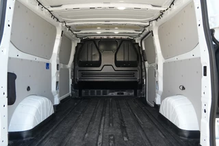 Ford Transit Custom – thumbnail 10