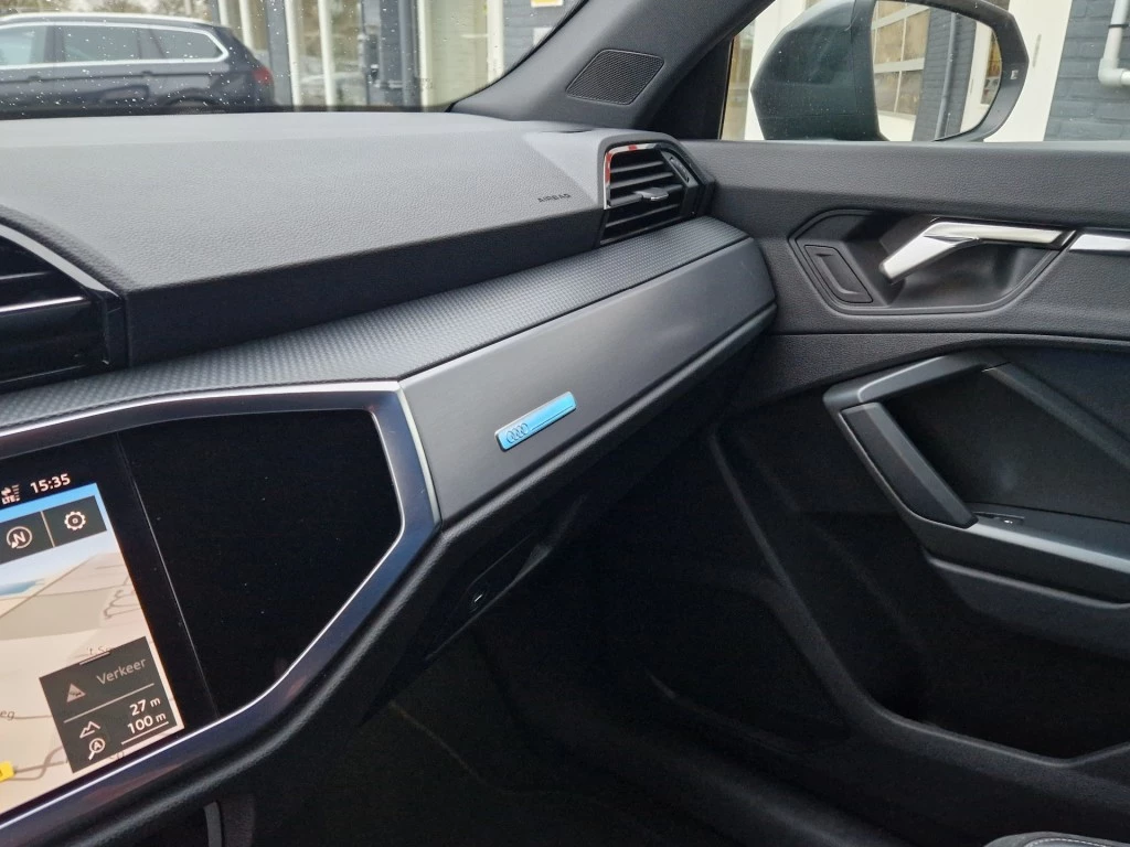 Audi Q3 – foto 36
