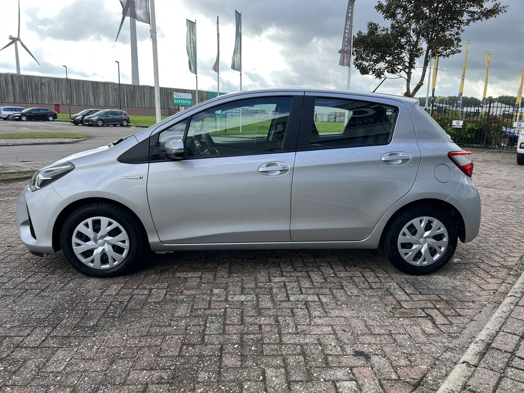 Toyota Yaris – foto 2