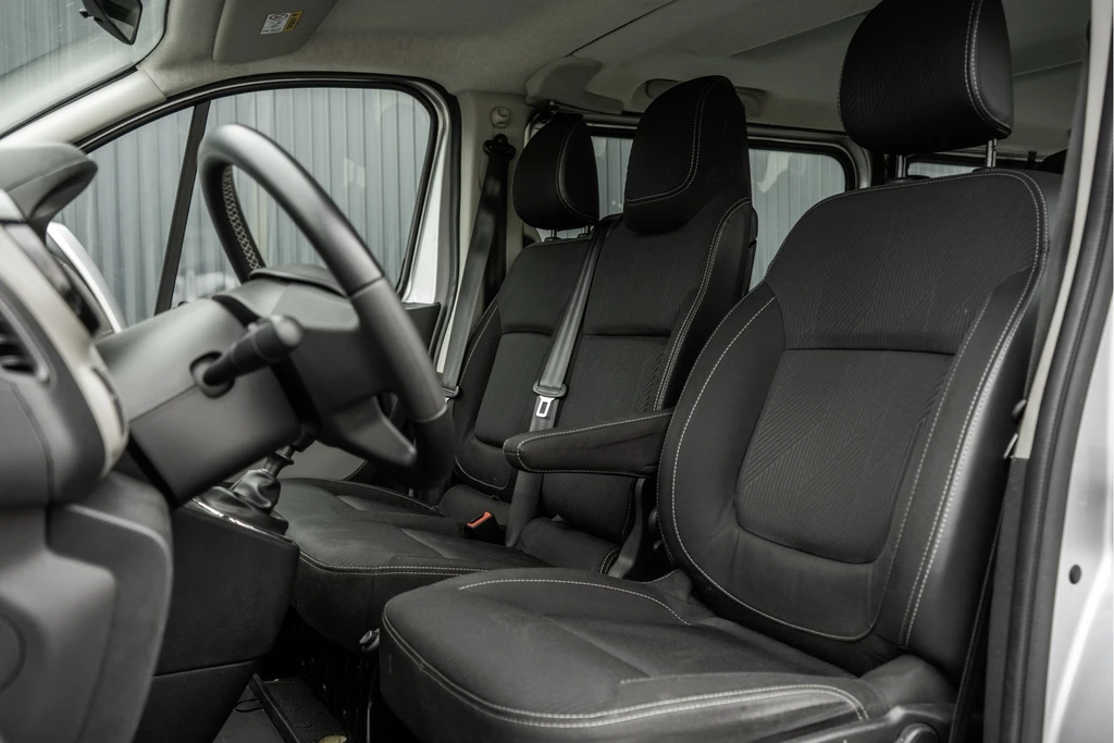 Renault Trafic – foto 12
