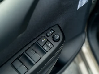 Toyota Yaris – thumbnail 36