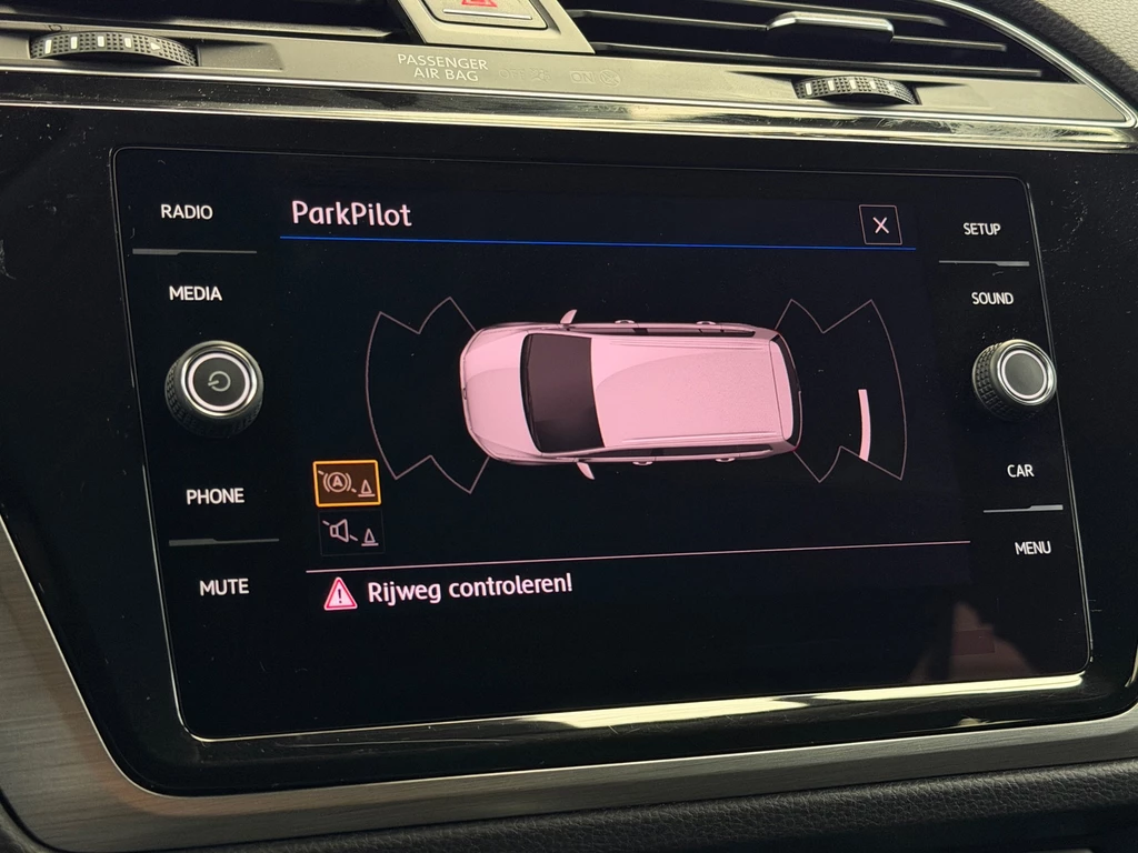 Volkswagen Touran – foto 17