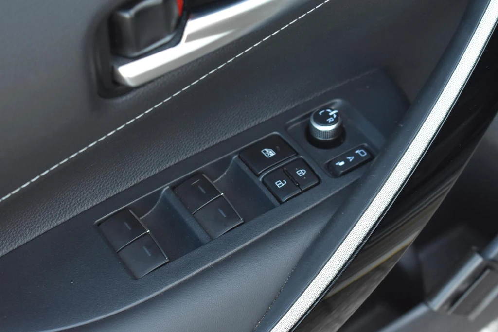 Toyota Corolla Touring Sports – foto 26