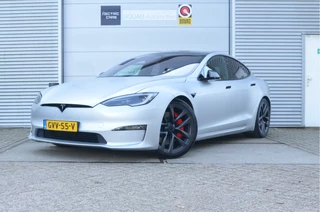 Tesla Model S – thumbnail 1