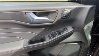 Ford Kuga – thumbnail 31