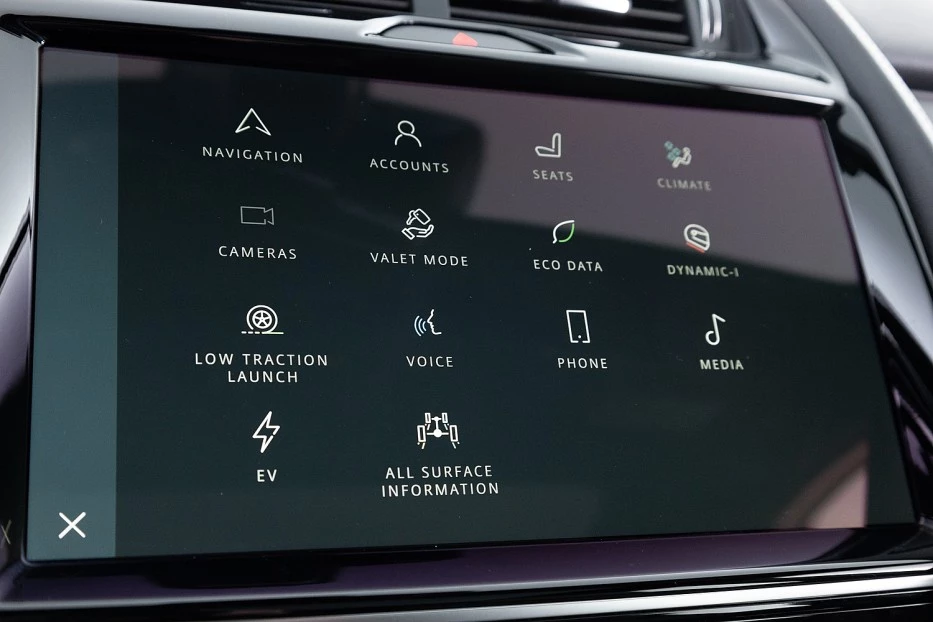Jaguar E-PACE – foto 48
